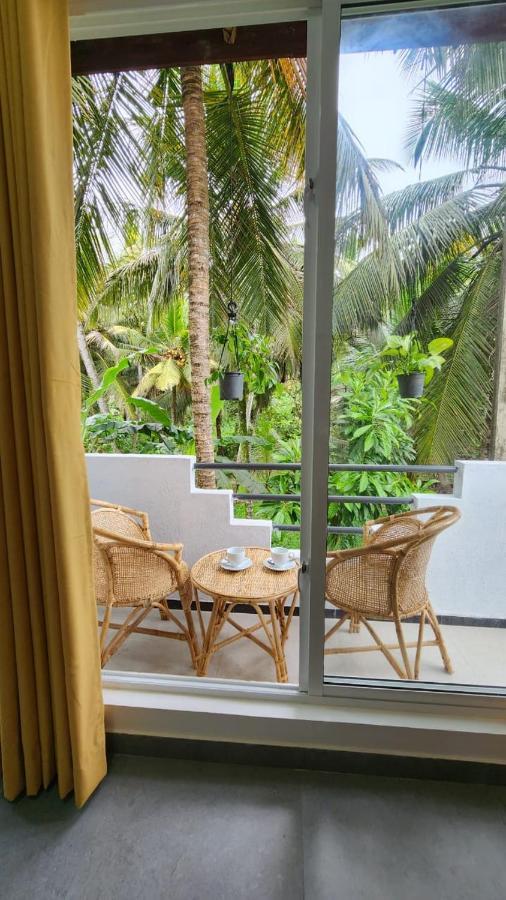 E Seven House Bed & Breakfast Dikwella Bagian luar foto